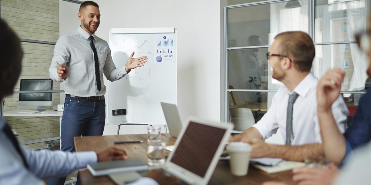 Como montar um time de vendas externas